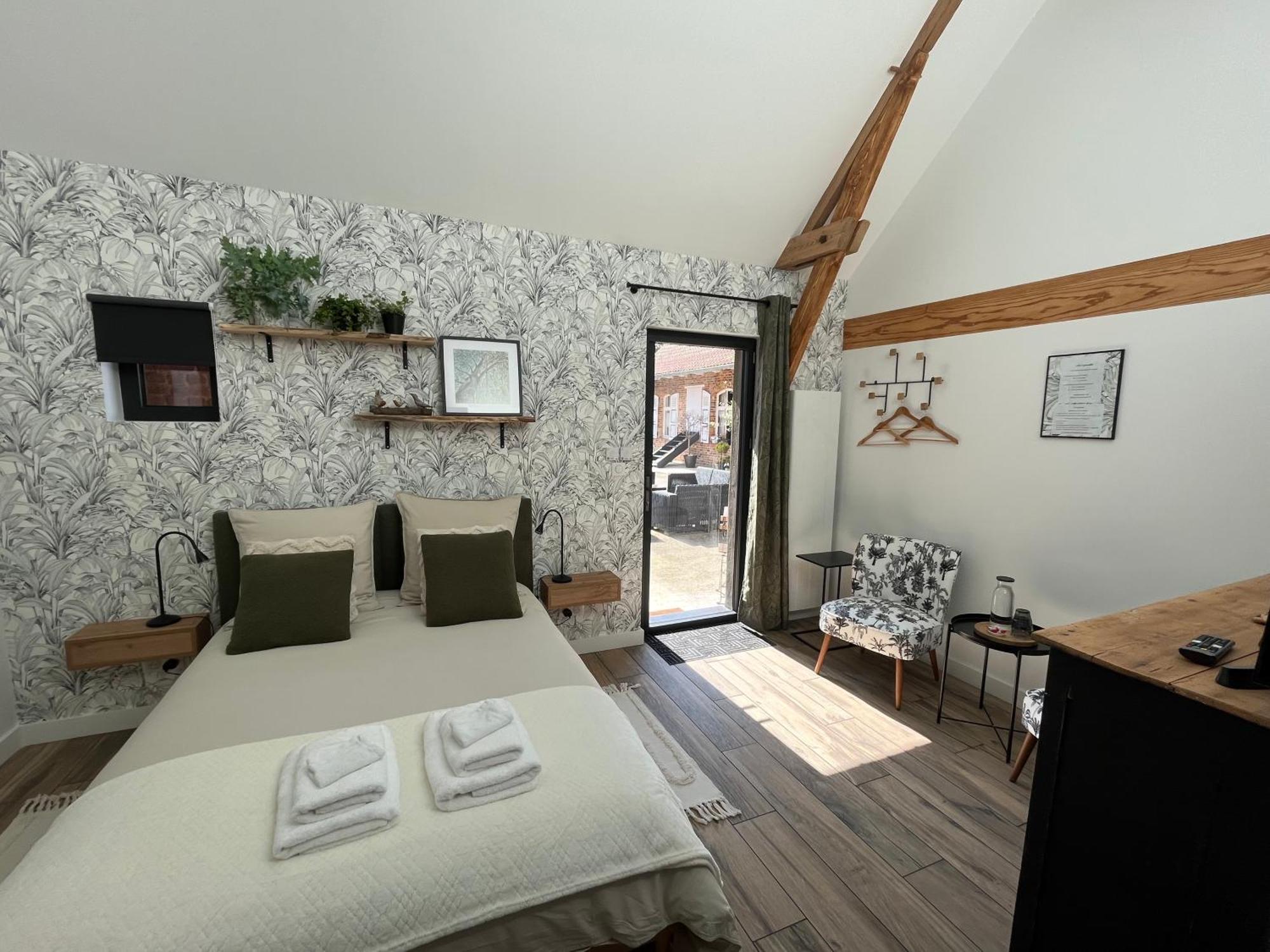 Aux 2 Girouettes Bed & Breakfast Merville  Екстериор снимка